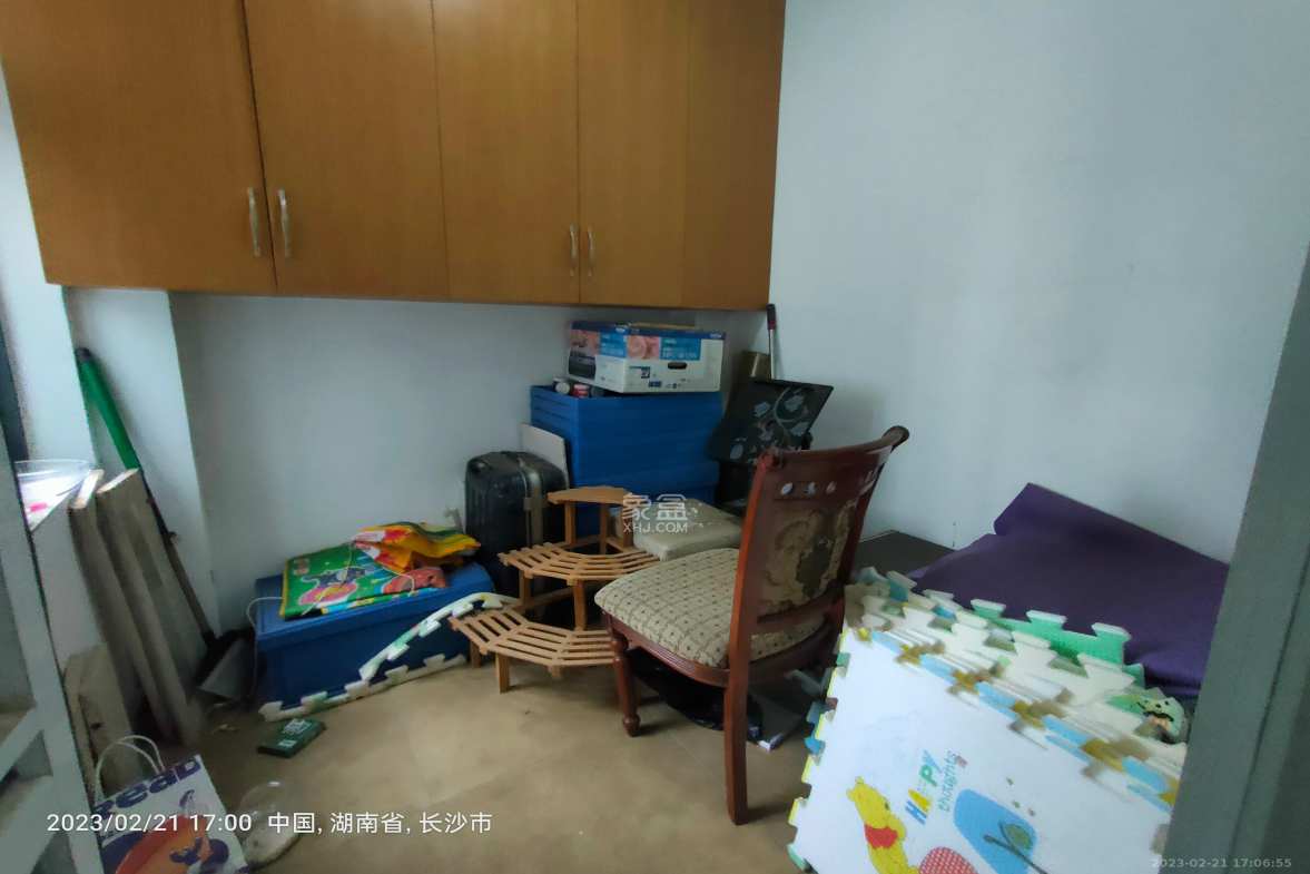 恒基凯旋门一二期  4室2厅2卫    3500.0元/月室内图