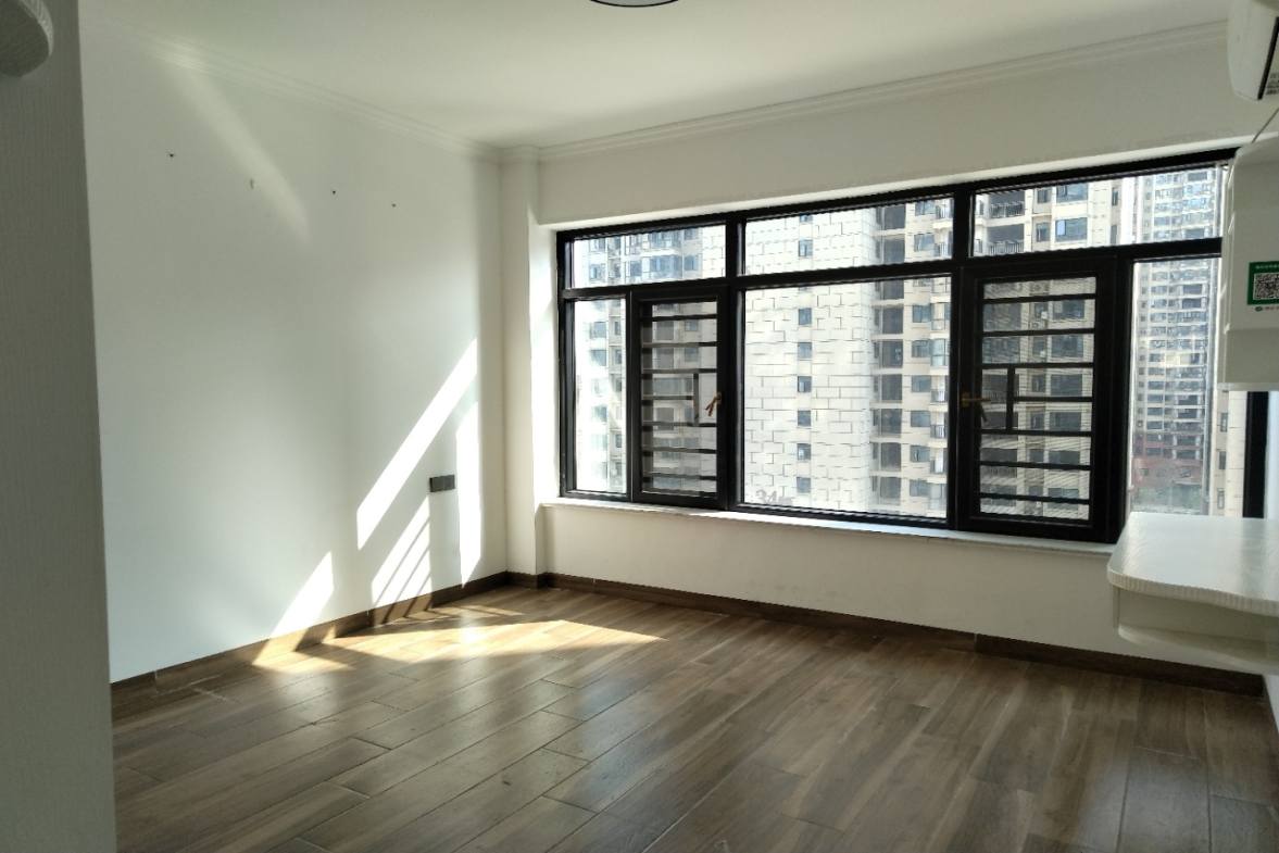 五江碧桂园城市广场 4室2厅2卫 2800.00元/月 五江碧桂园城市广场 4室2厅2卫 2800.00元/月室内图