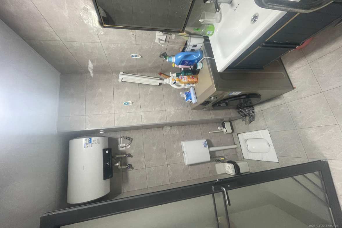 朗廷览江  1室0厅0卫    1600.0元/月室内图