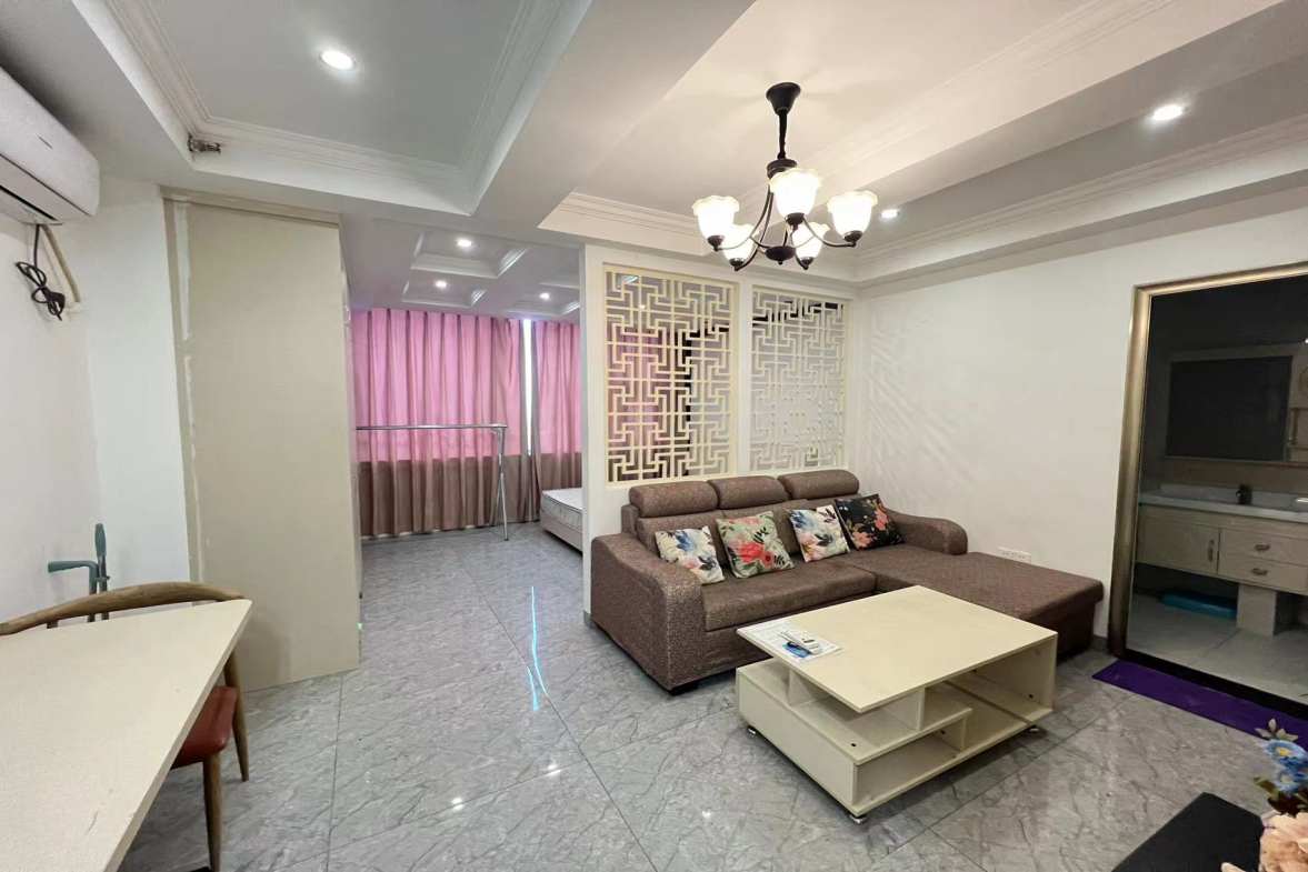 万籁酒店  1室1厅1卫   1600.00元/月 万籁酒店  1室1厅1卫   1600.00元/月室内图