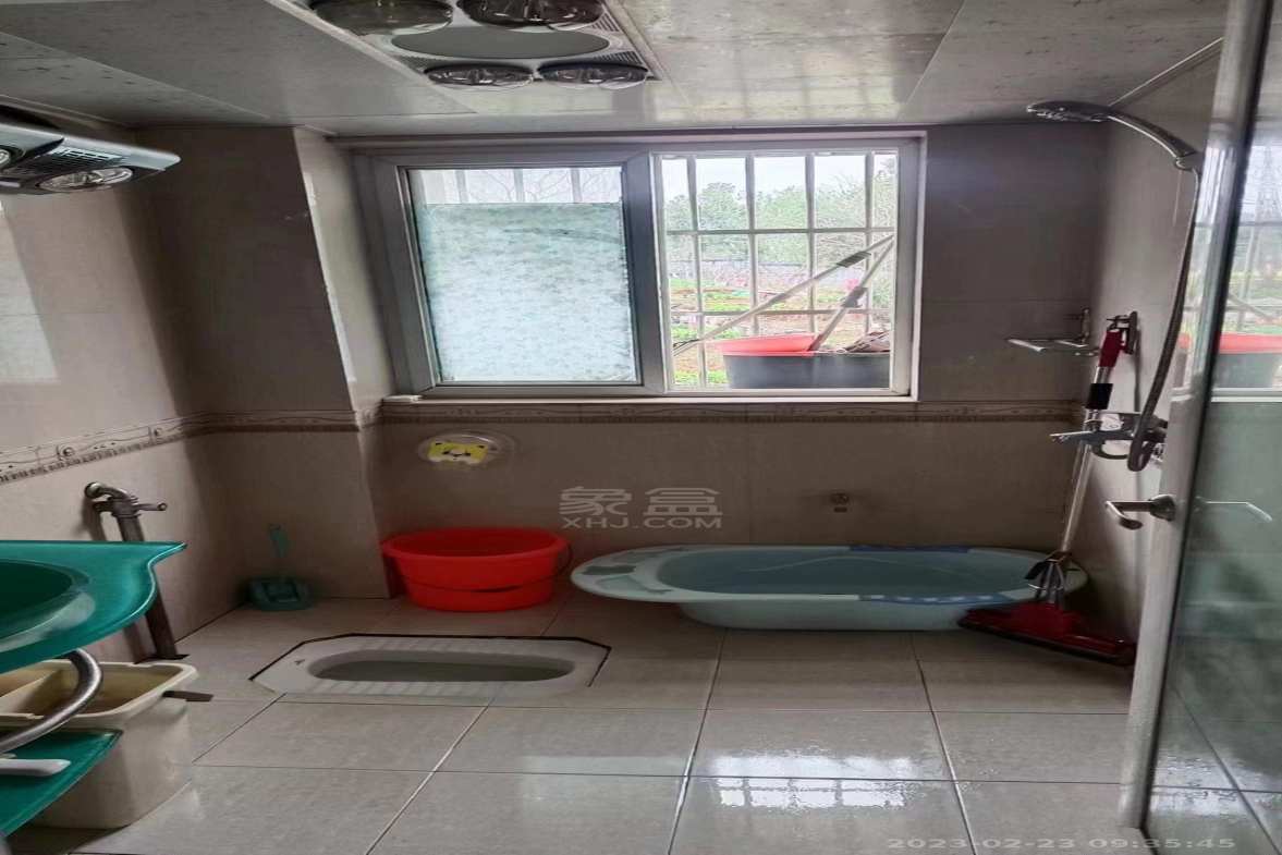 煤机小区  3室2厅2卫   1200.00元/月室内图