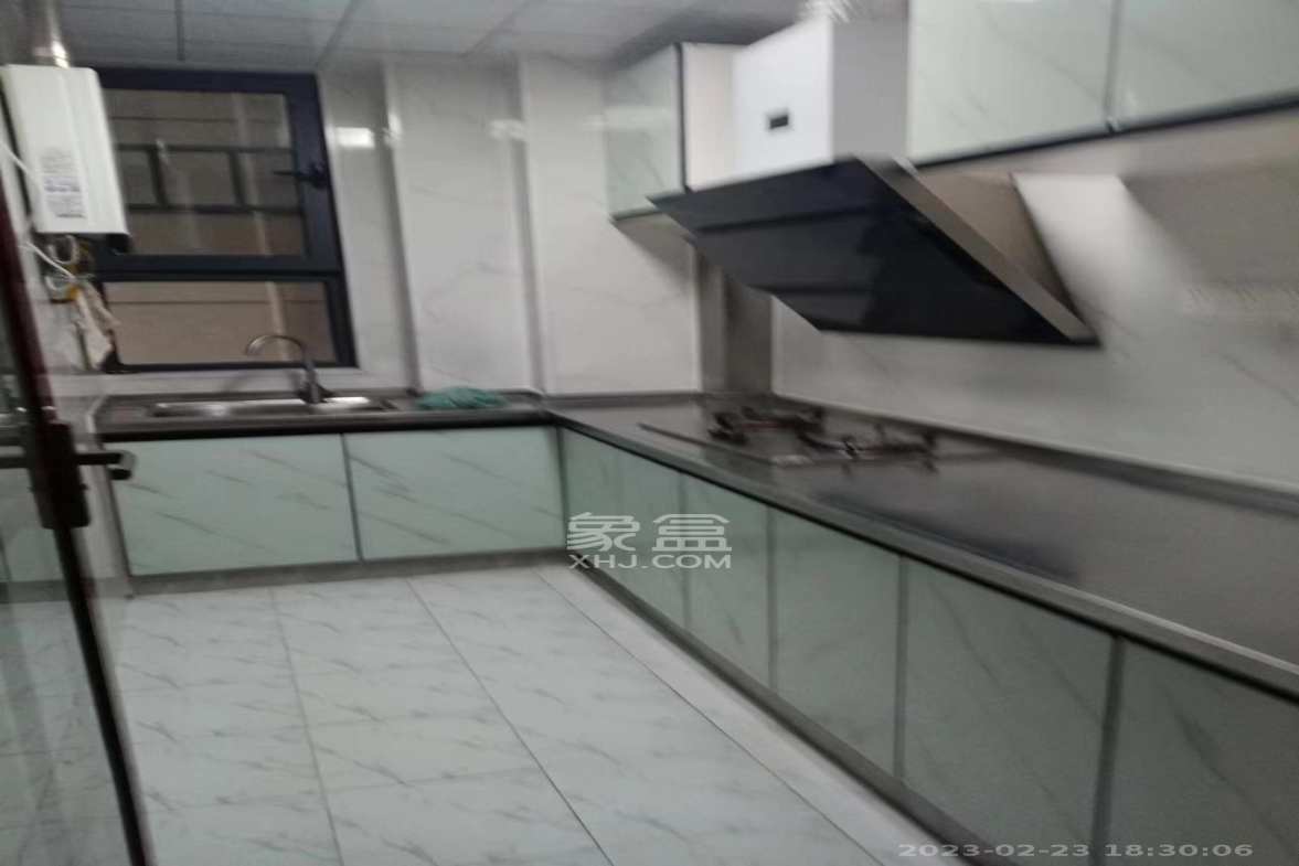 明发阅江悦府  3室2厅1卫    2000.0元/月室内图