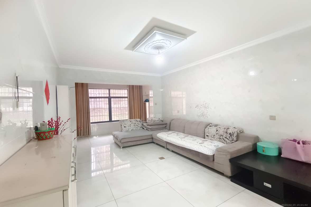 新塘家园安置小区 2室2厅1卫 1600.00元/月 新塘家园安置小区 2室2厅1卫 1600.00元/月室内图