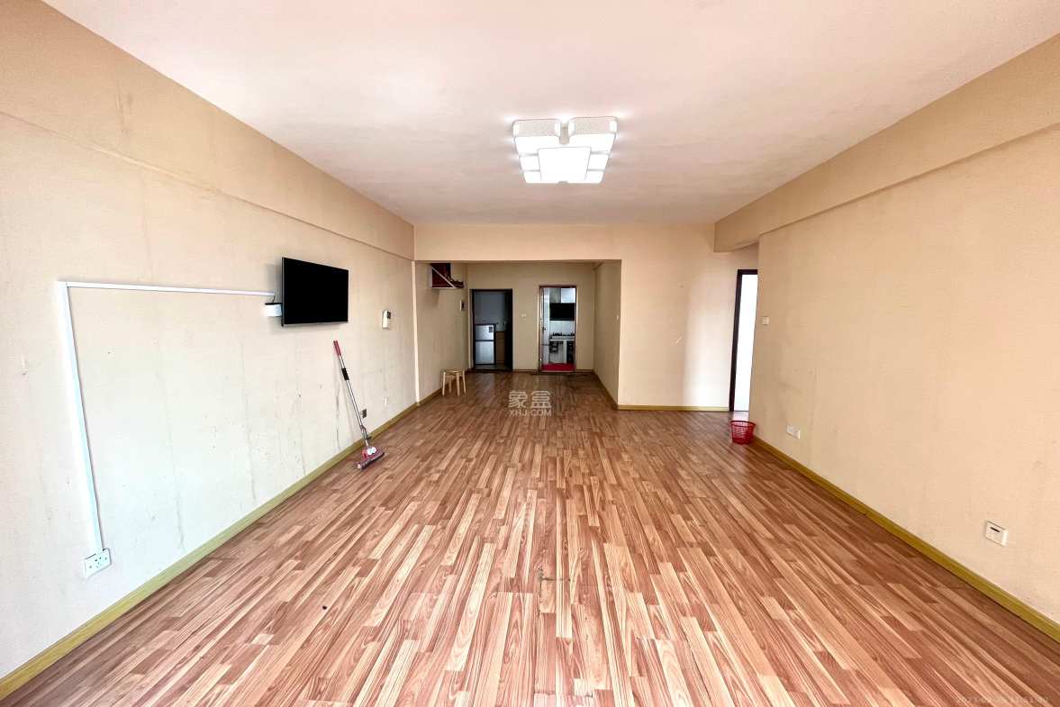 香颂国际  2室2厅1卫   2200.00元/月室内图