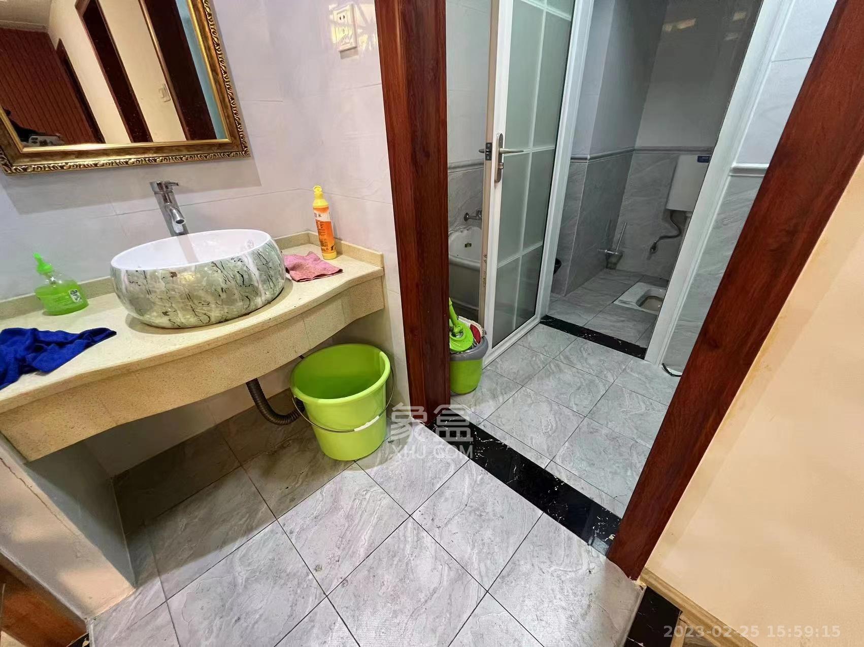 华泰尚都（律政服务大楼）   400.0㎡      32000.0元/月室内图