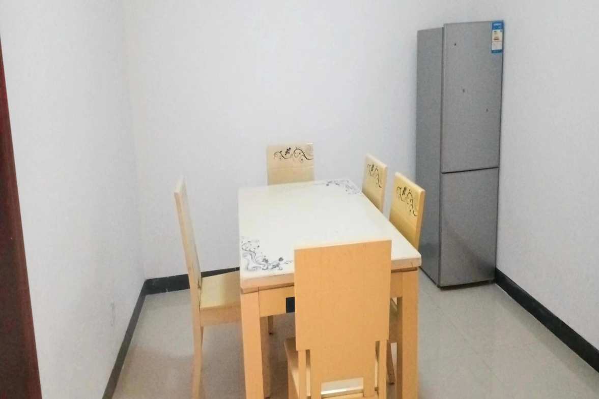 金柘小区  3室2厅1卫   1500.00元/月室内图1
