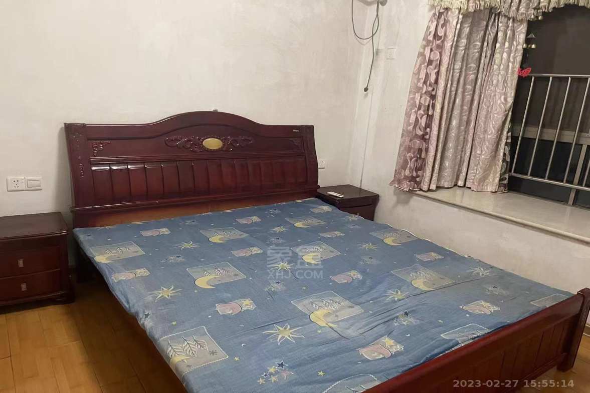 城南星座  3室1厅1卫   2000.00元/月 城南星座  3室1厅1卫   2000.00元/月室内图