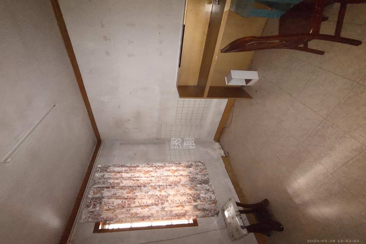 凤凰大厦 3室2厅1卫 3600.0元/月 凤凰大厦 3室2厅1卫 3600.0元/月室内图