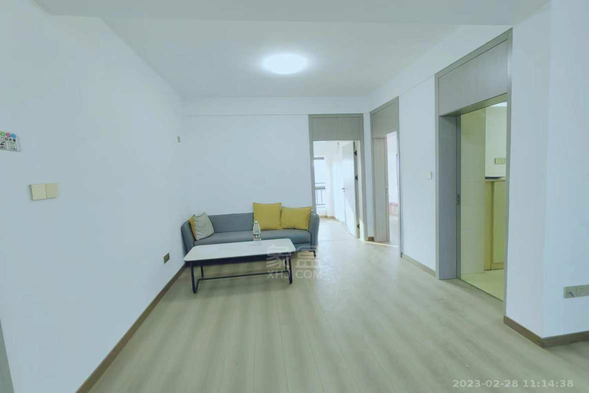 银泰财富广场  3室2厅1卫   2300.00元/月室内图