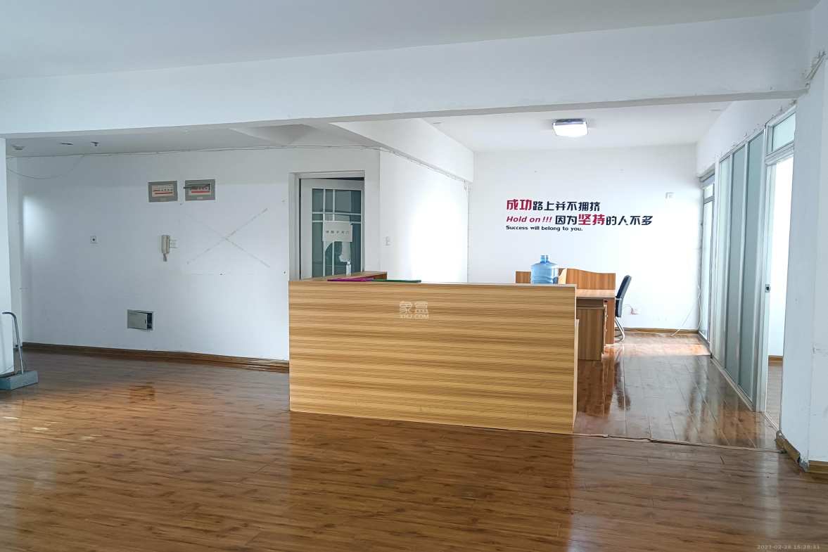 美寓明城 3室2厅1卫 4800.00元/月 美寓明城 3室2厅1卫 4800.00元/月室内图