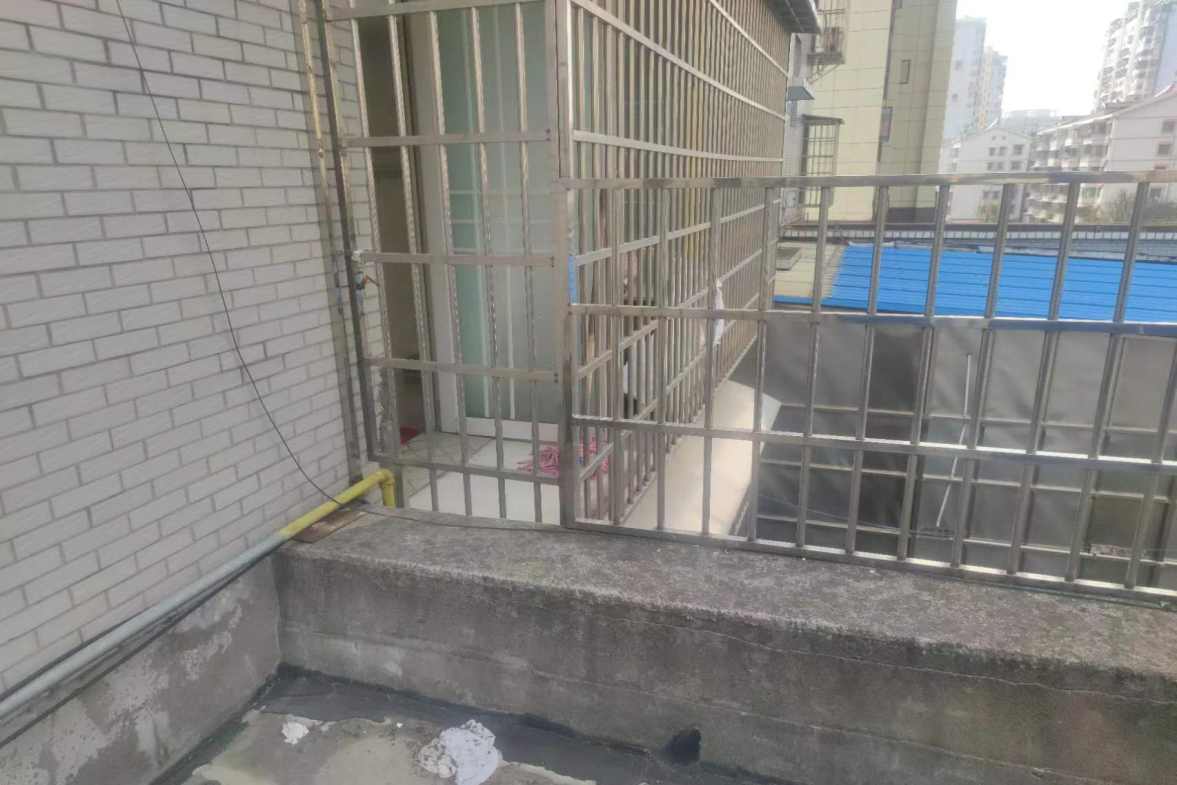 丰盛家园  3室2厅2卫   52.80万室内图