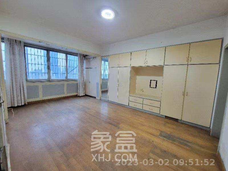 天心城市广场（黄金之城）  3室2厅2卫    3400.0元/月室内图
