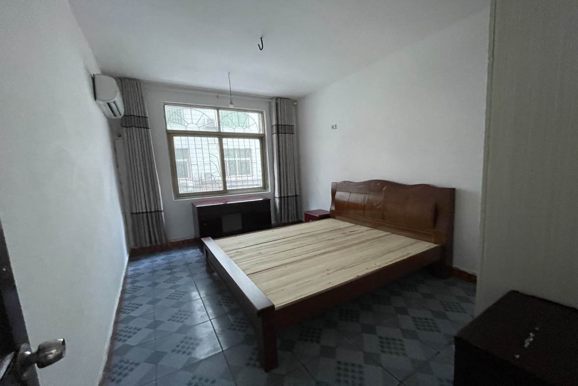 王家小区 0室0厅0卫 900.0元/月 王家小区 0室0厅0卫 900.0元/月室内图