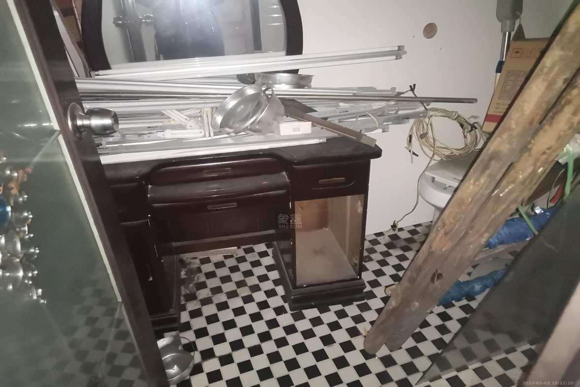 株洲锦绣江山  3室2厅1卫    1600.0元/月室内图