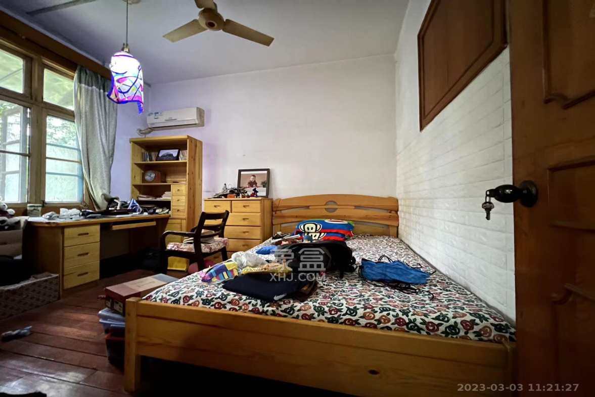 省水院宿舍  3室1厅1卫    2500.0元/月室内图