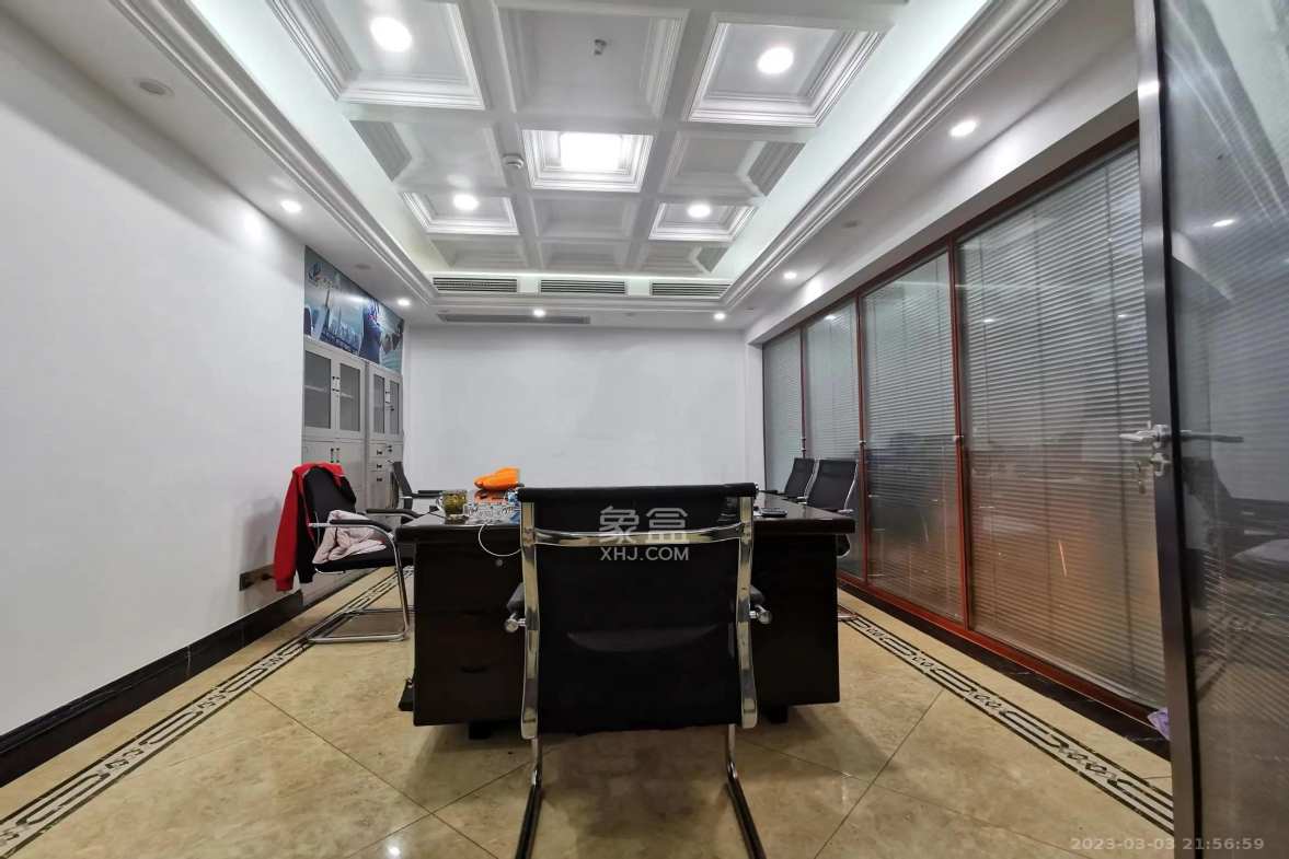 长房中庭国际（东郡华蓉广场）  0室0厅0卫   15000.00元/月室内图