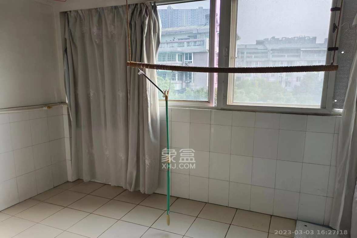 广厦新苑 3室2厅2卫 2500.0元/月 广厦新苑 3室2厅2卫 2500.0元/月室内图