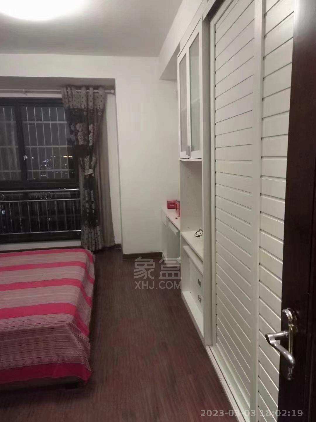 莱茵小镇 3室2厅1卫 1800.0元/月 莱茵小镇 3室2厅1卫 1800.0元/月室内图