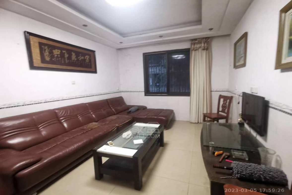 花园一村  3室2厅1卫   1500.00元/月室内图