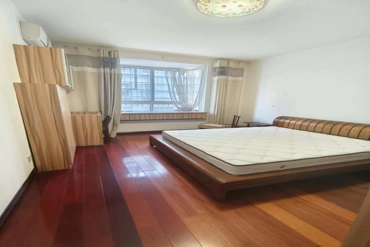 宏泰阳光家园  3室2厅2卫   70.00万室内图