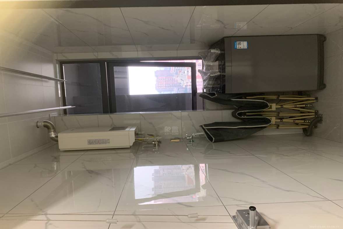 朗廷览江  1室1厅1卫    1900.0元/月 朗廷览江  1室1厅1卫    1900.0元/月室内图