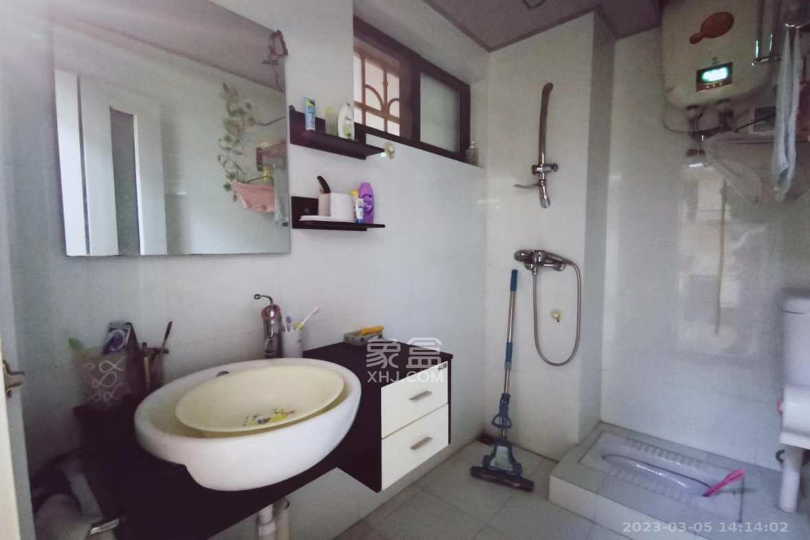 阳光100二期 1室1厅1卫 1500.00元/月 阳光100二期 1室1厅1卫 1500.00元/月室内图