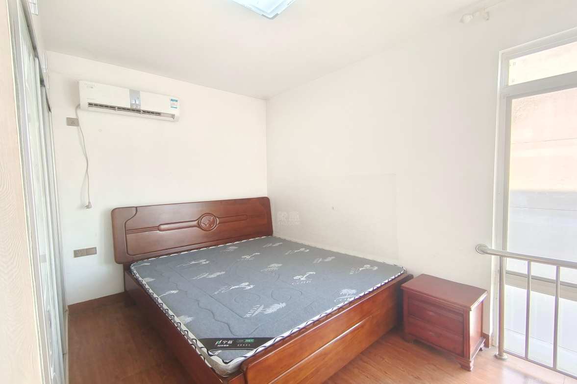 东方丽都  2室2厅1卫    1200.0元/月室内图
