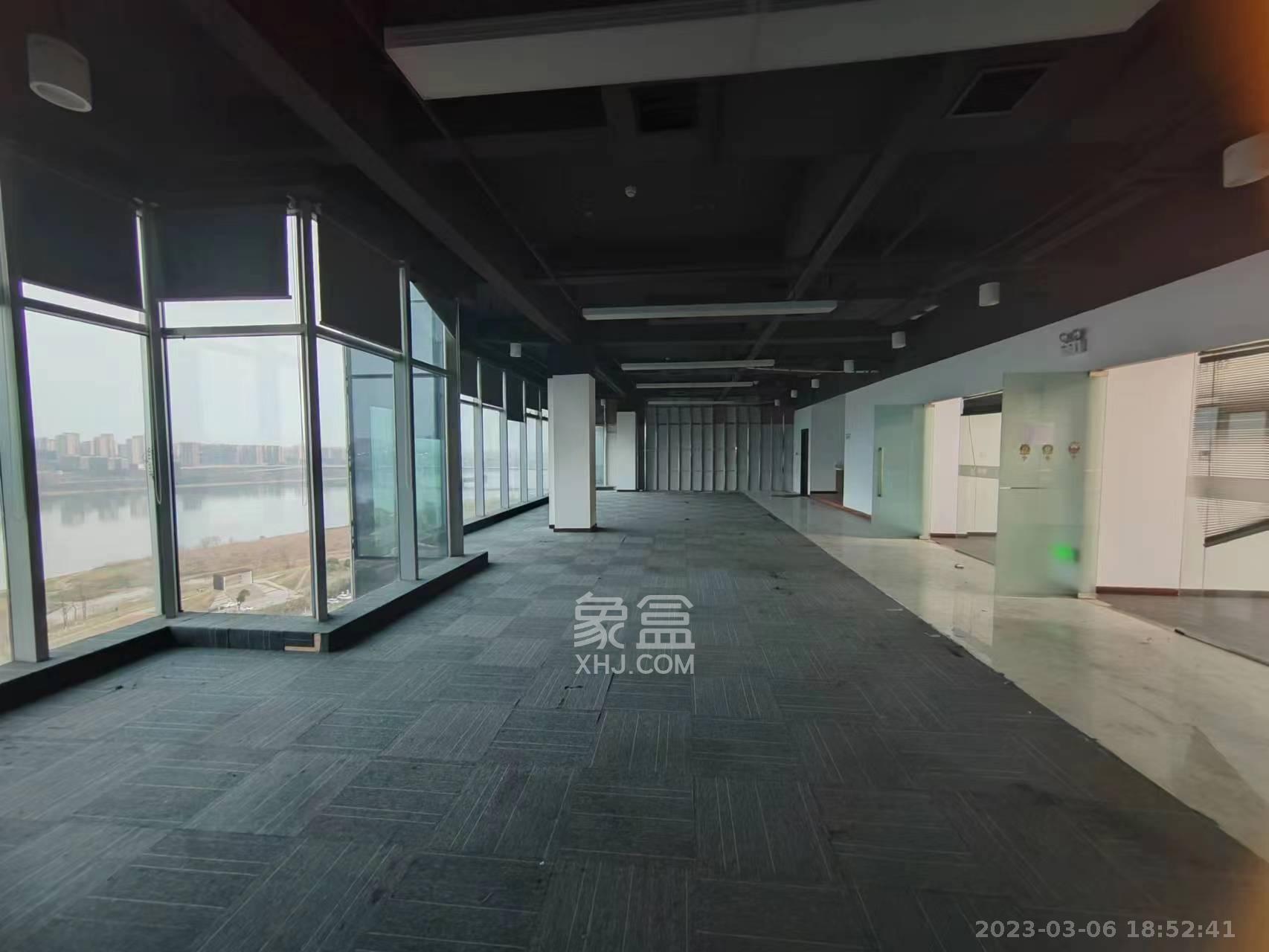 中盈广场   168.0㎡     11100.00元/月室内图