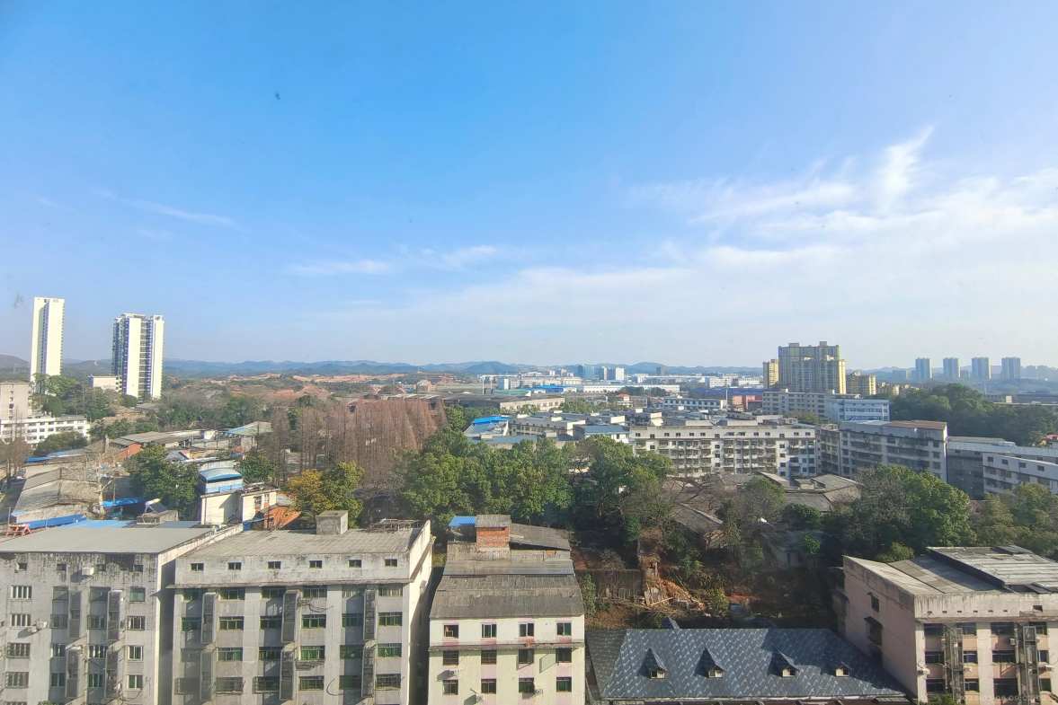 东方丽都  2室2厅1卫    1200.0元/月室内图