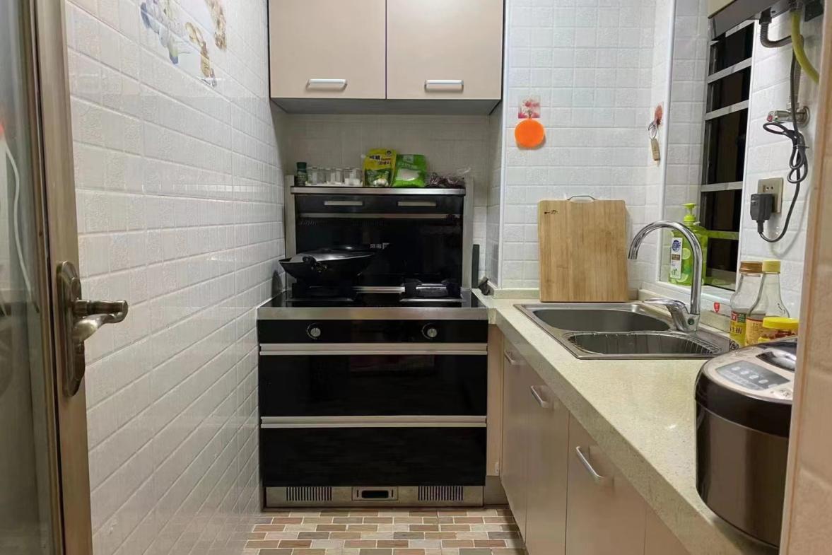 东成樽品首尔  1室1厅1卫   2100.00元/月 东成樽品首尔  1室1厅1卫   2100.00元/月室内图