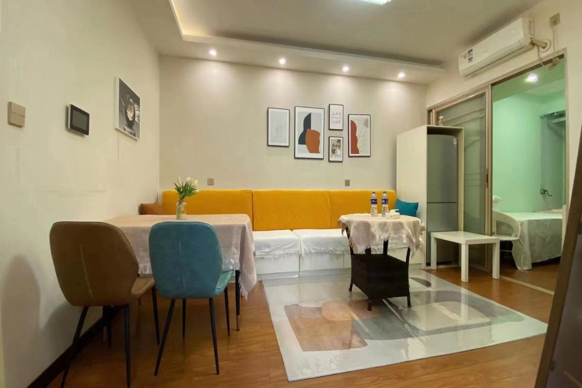 东成樽品首尔  1室1厅1卫   2100.00元/月 东成樽品首尔  1室1厅1卫   2100.00元/月室内图