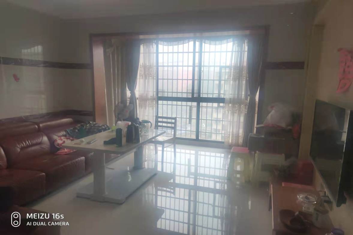 凯易琪园 3室2厅2卫 63.80万 凯易琪园 3室2厅2卫 63.80万室内图