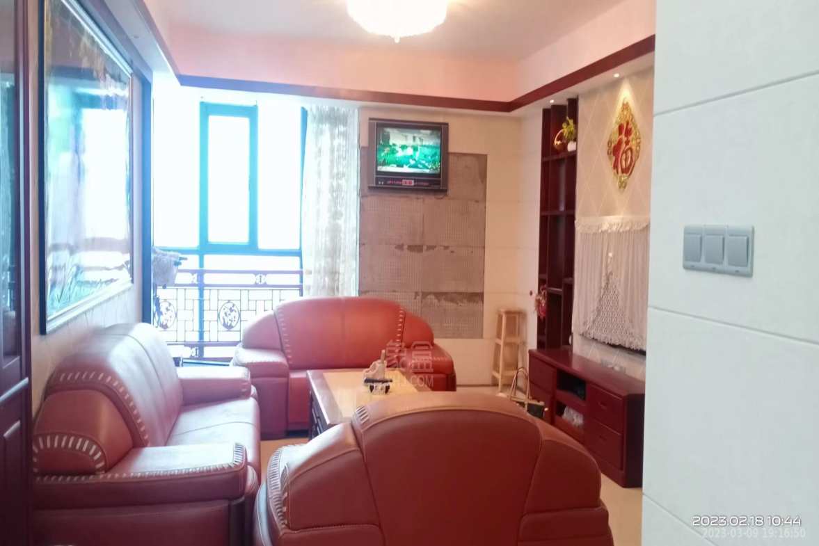 山水国际 4室2厅1卫 3000.00元/月 山水国际 4室2厅1卫 3000.00元/月室内图