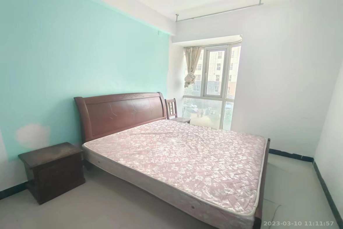 岳麓壹号 4室2厅2卫 3700.00元/月 岳麓壹号 4室2厅2卫 3700.00元/月室内图