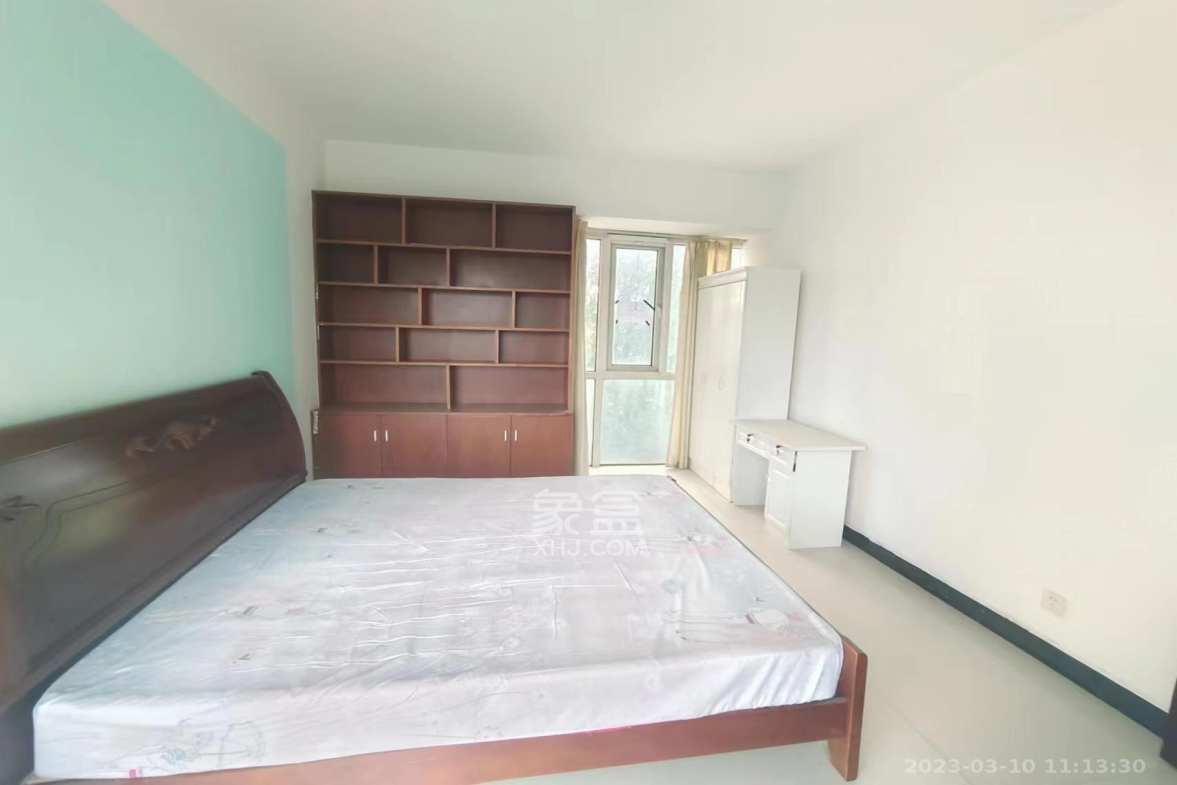 岳麓壹号 4室2厅2卫 3700.00元/月 岳麓壹号 4室2厅2卫 3700.00元/月室内图