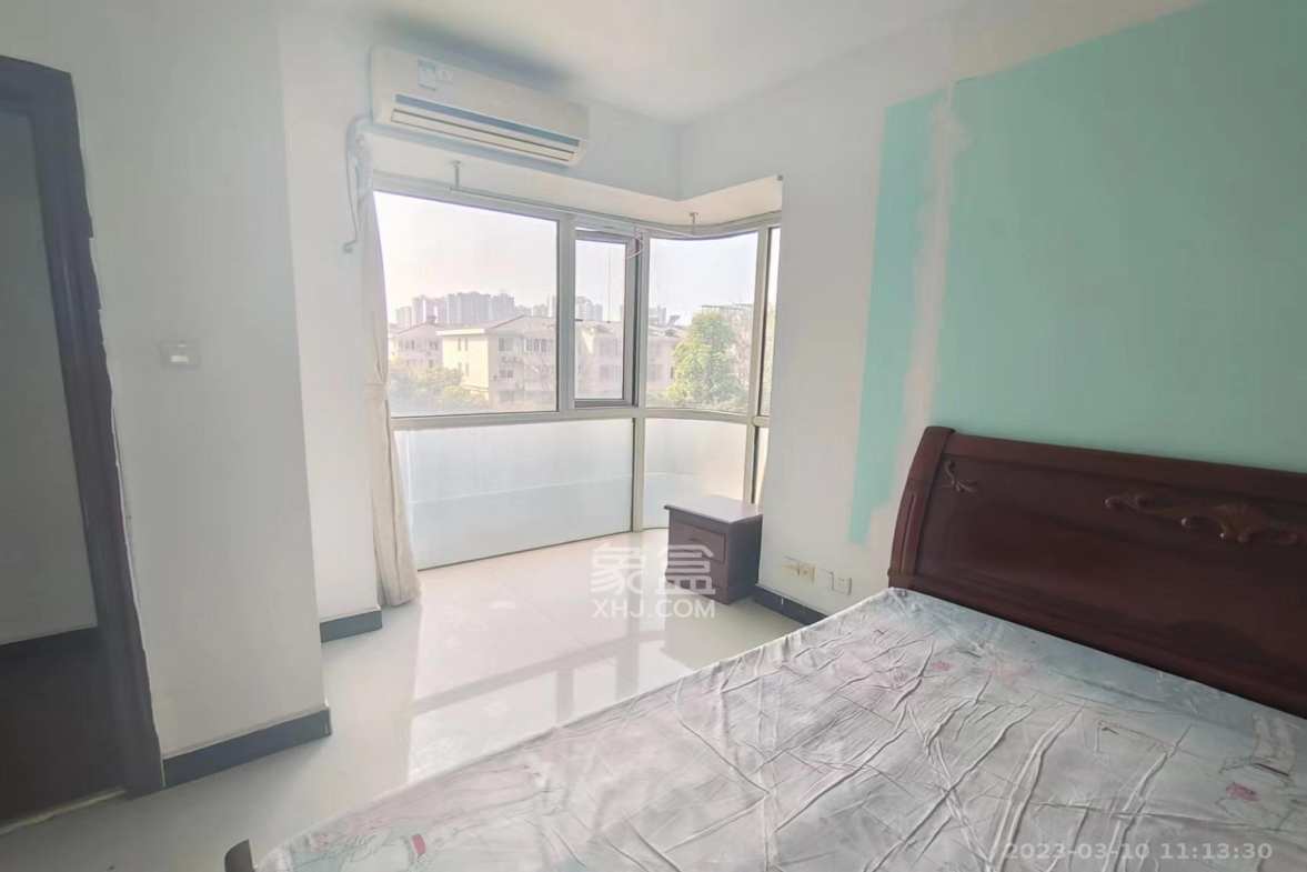 岳麓壹号 4室2厅2卫 3700.00元/月 岳麓壹号 4室2厅2卫 3700.00元/月室内图