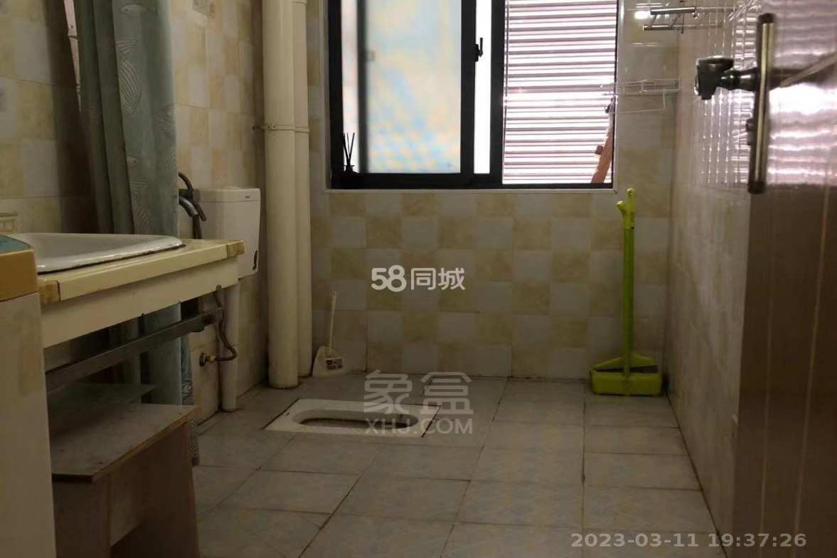 和厚园小区二期  1室1厅1卫   1200.00元/月室内图