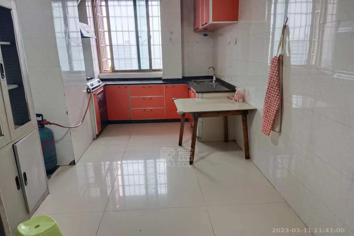 环洲鼎盛 3室2厅1卫 1800.00元/月 环洲鼎盛 3室2厅1卫 1800.00元/月室内图