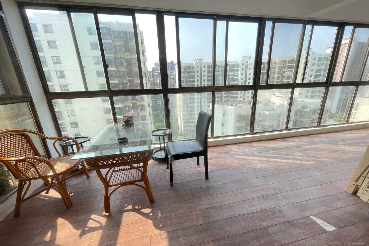 银杏嘉园  4室2厅2卫    3600.0元/月室内图