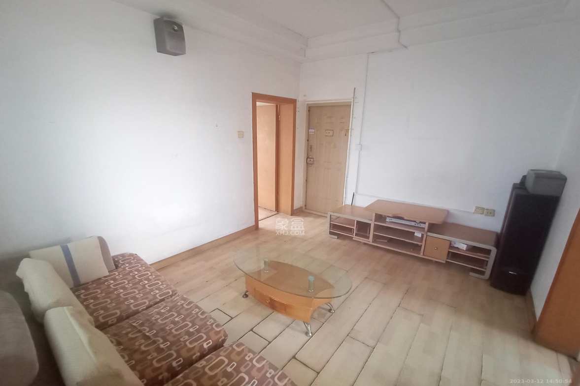 茶园坡社区(原王家冲社区)  1室1厅1卫   1300.00元/月室内图
