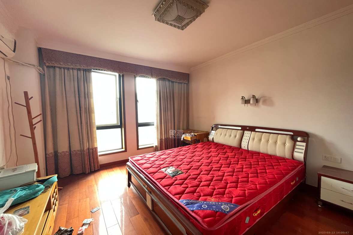 绿城桂花城  2室1厅1卫    2500.0元/月室内图