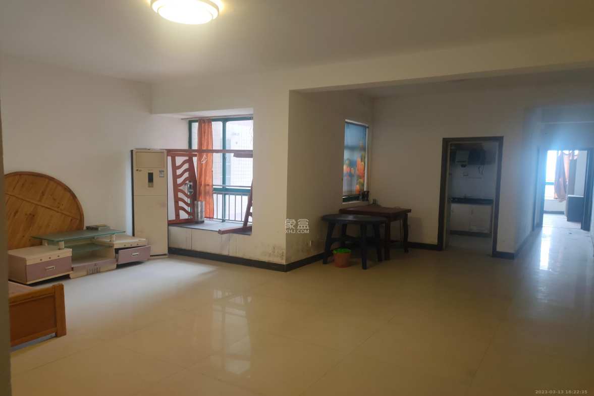 明城公寓 3室2厅1卫 2000.0元/月 明城公寓 3室2厅1卫 2000.0元/月室内图
