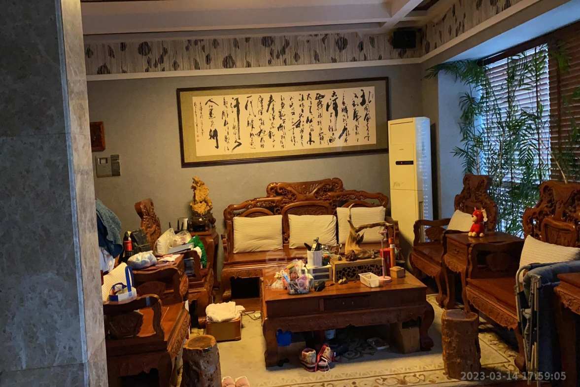 佳诚时代广场  4室2厅1卫   4500.00元/月室内图