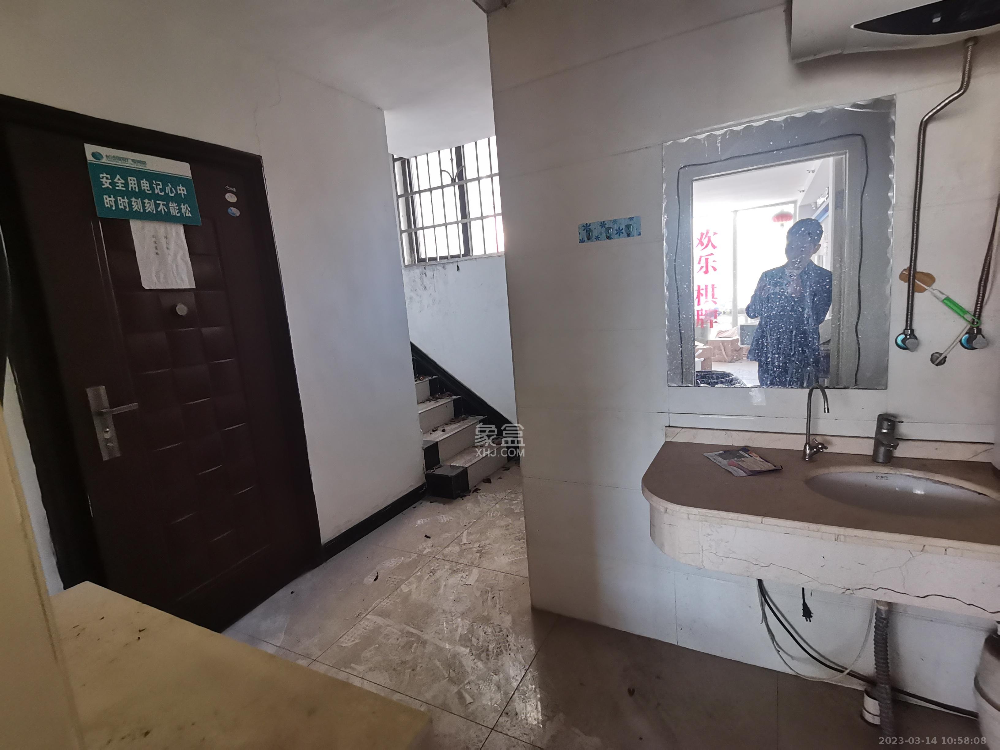 万科魅力之城   135.0㎡      4000.0元/月室内图