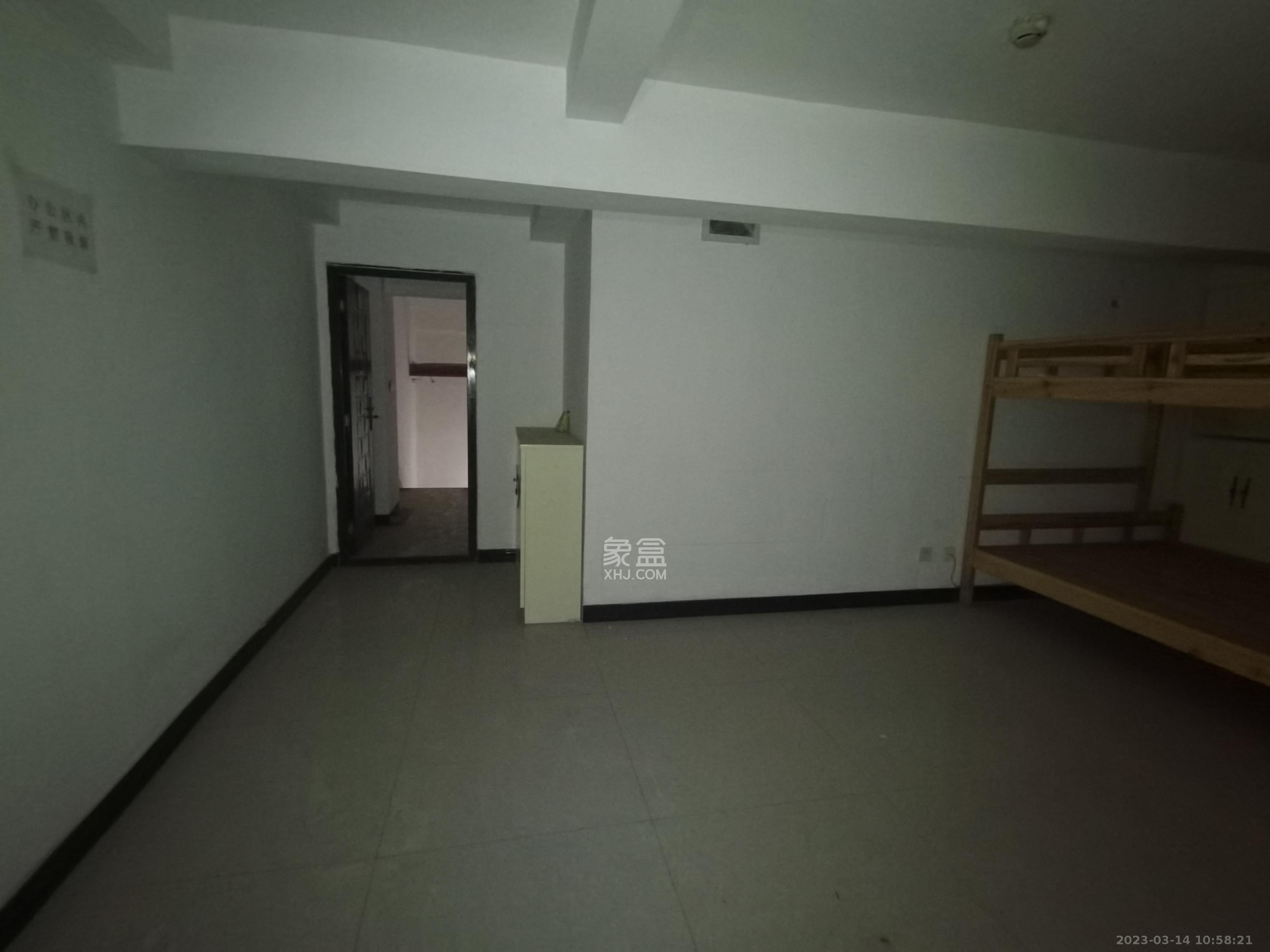 万科魅力之城   135.0㎡      4000.0元/月室内图