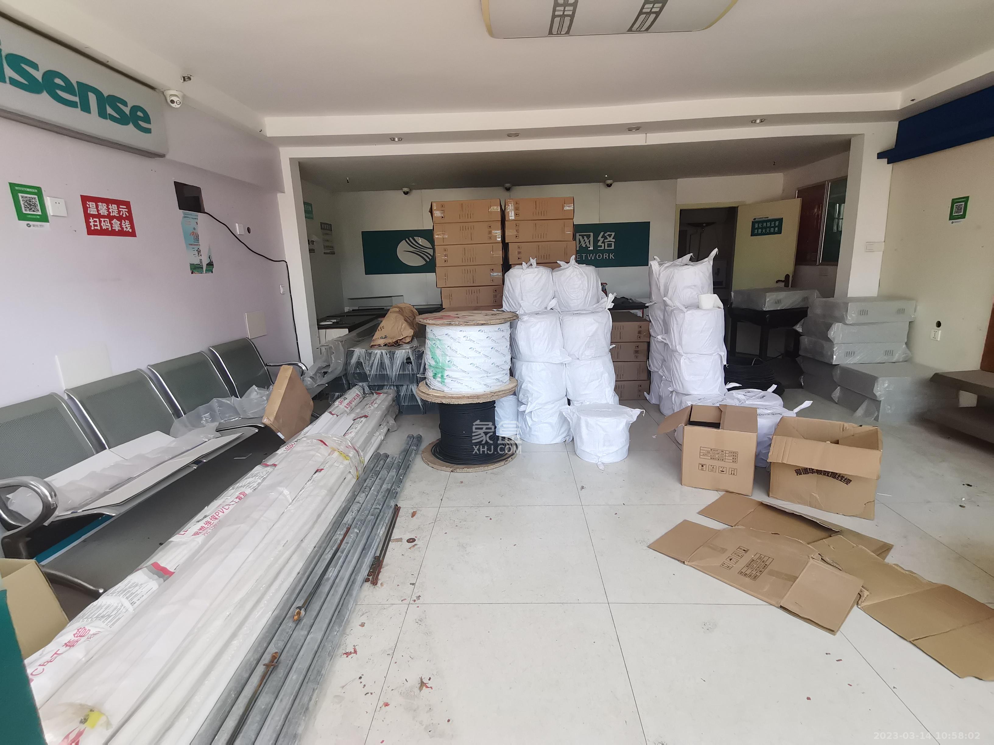 万科魅力之城   135.0㎡      4000.0元/月室内图