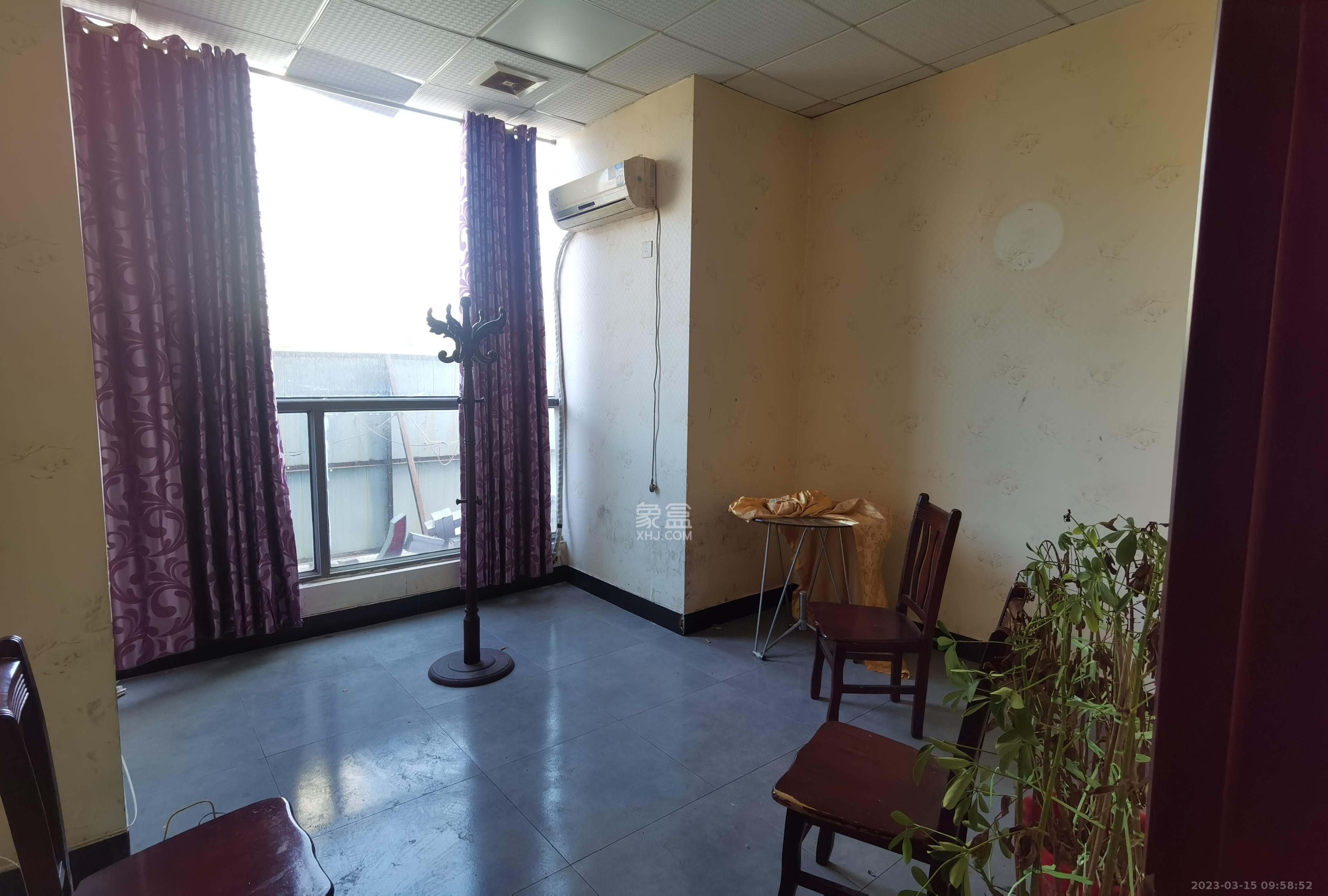 建鑫二期   120.0㎡      1000.0元/月室内图