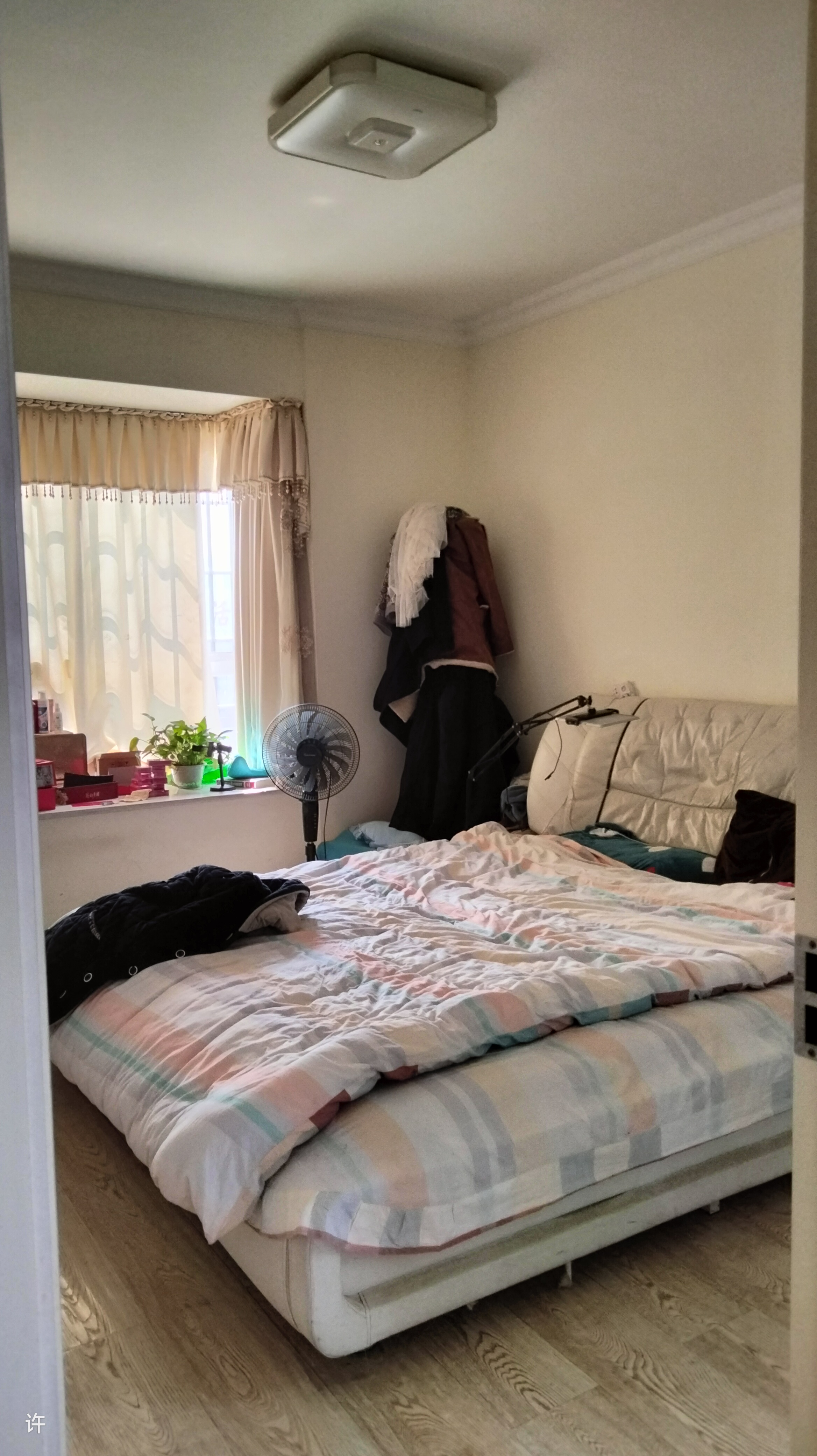 鸿都苑  3室1厅2卫   80.00万