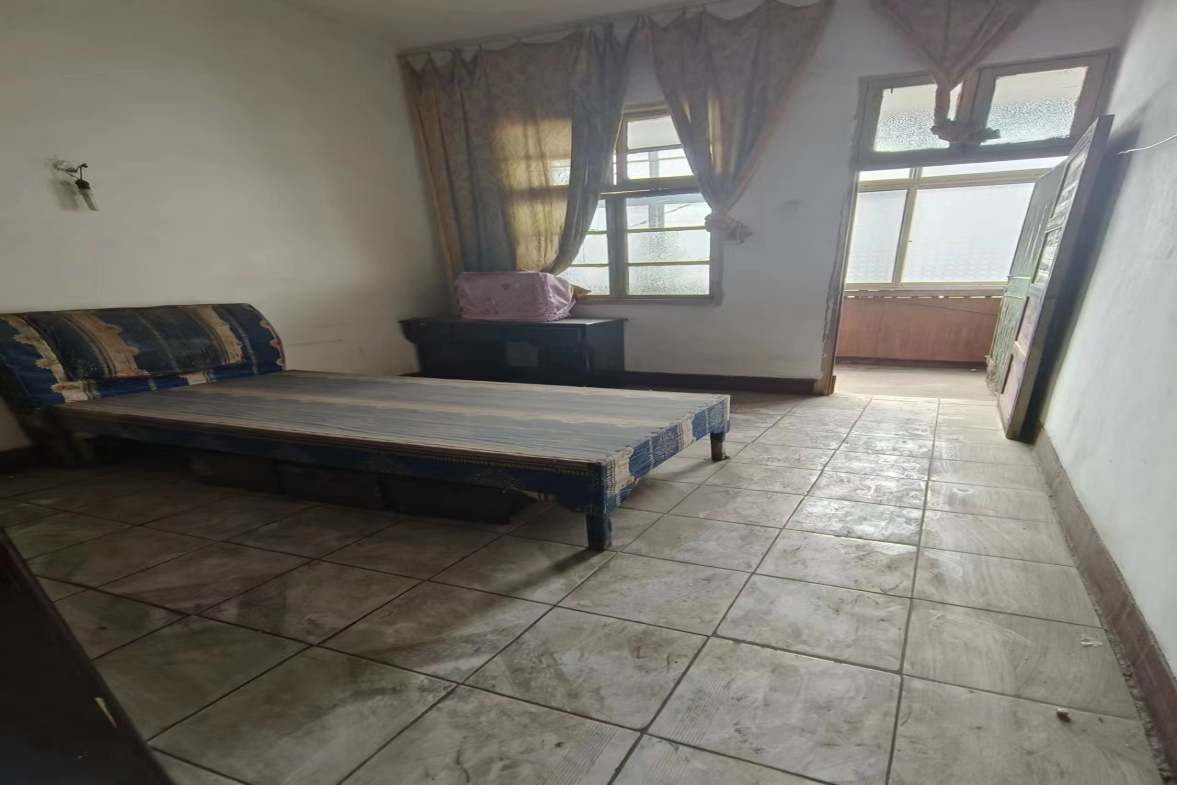 索桥居委会  2室1厅1卫   10.00万 索桥居委会  2室1厅1卫   10.00万室内图