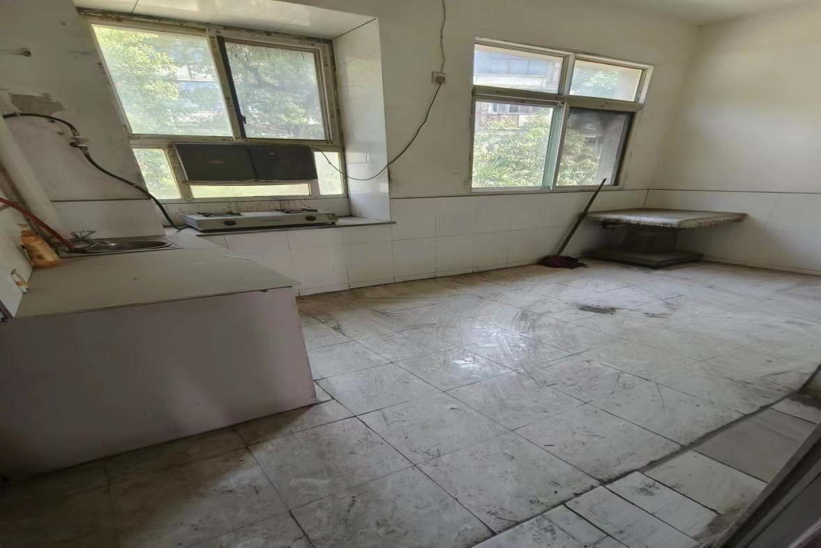 索桥居委会  2室1厅1卫   10.00万 索桥居委会  2室1厅1卫   10.00万室内图